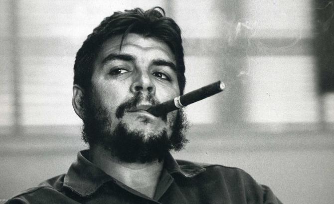 Che Guevara medium