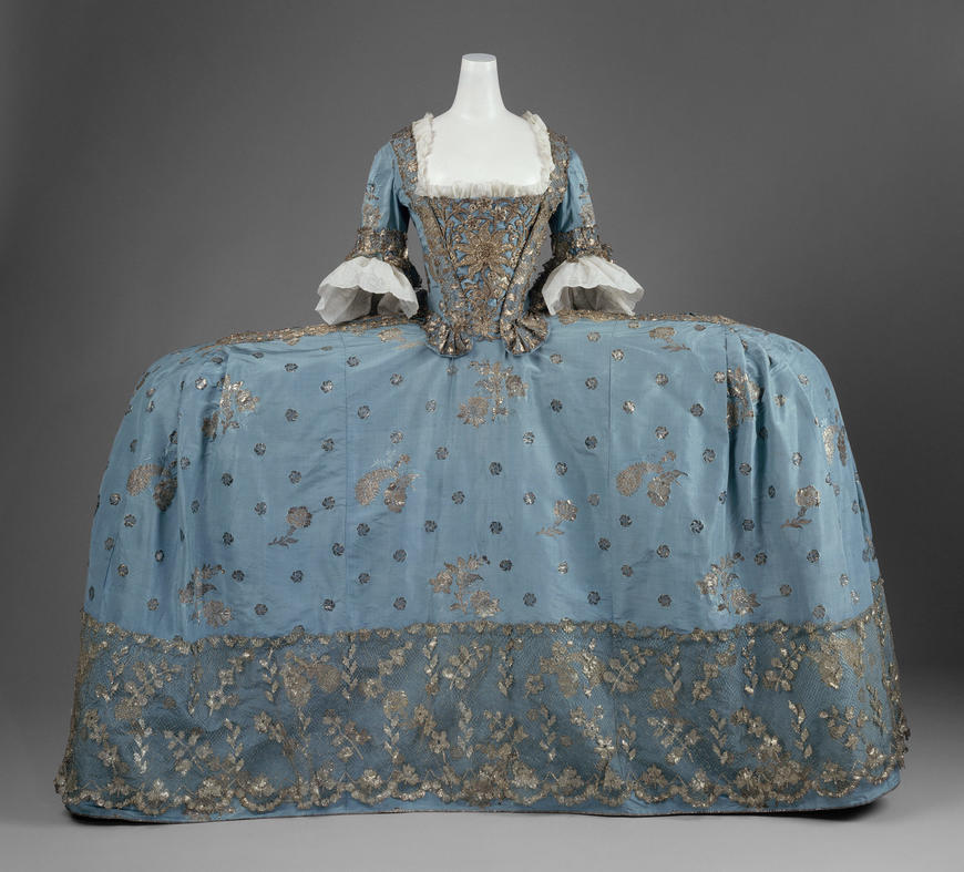 rococo dresses large
