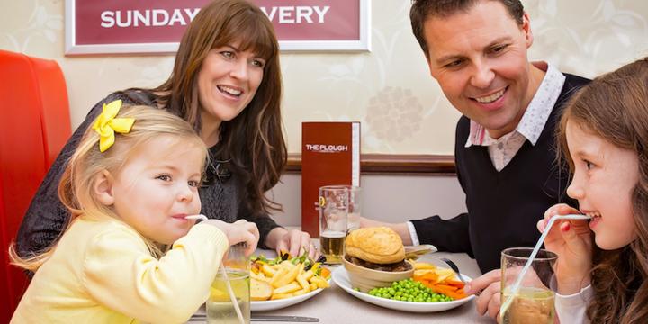 eating outside small